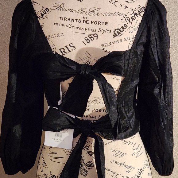 HOSBJERG Elora Black Open Tie Back Crop Top - NEW - NWT - Picture 5 of 5